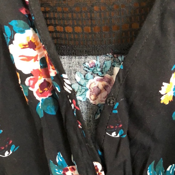 Floral romper - Picture 4 of 6